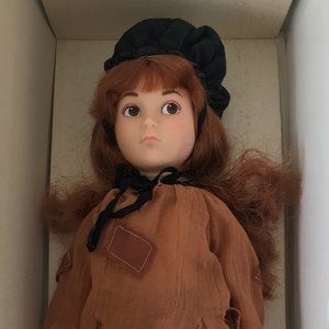 effanbee Les Miserables 'Cosette' Vinyl -13" Doll